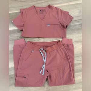 Women’s Figs Scrub Set